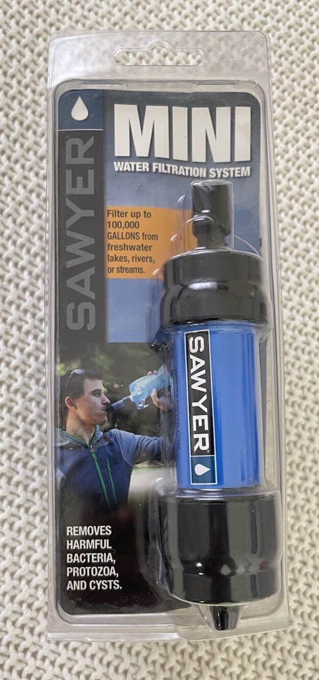 Sawyer Mini Water Filtration System Filters Up to 100,000 Gallons SP128 NEW.